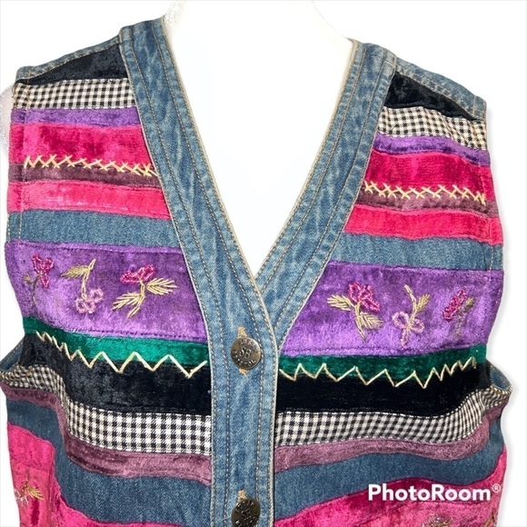 Vintage 90s Y2K Susan Bristol Casuals Embroidered and Beaded Jean Vest Size S - Picture 5 of 10